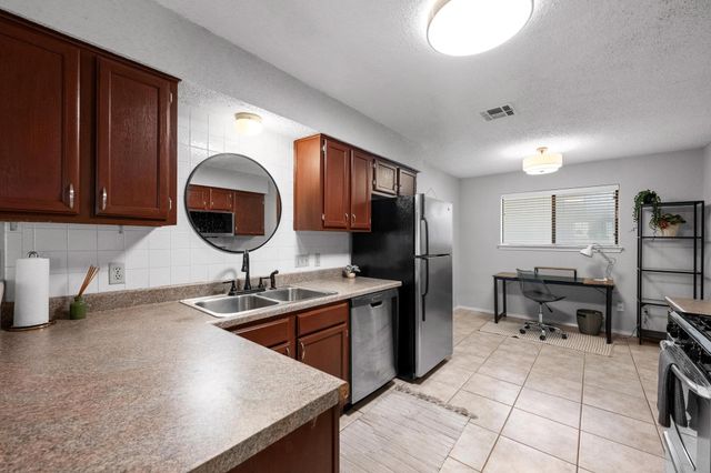 8406 Copano DR, Austin, TX 78749