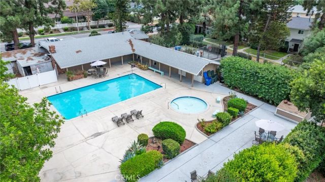 644 E Lee Place, Azusa, CA 91702