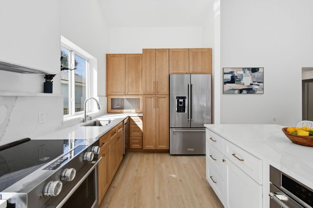 198 Ridge Road, Jupiter, FL 33477