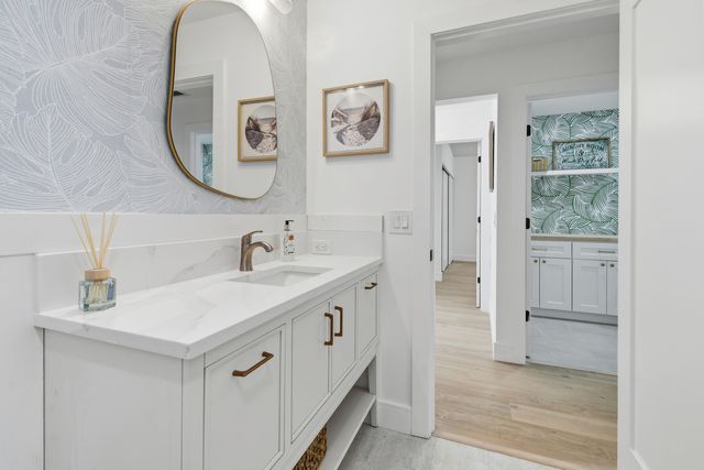 198 Ridge Road, Jupiter, FL 33477