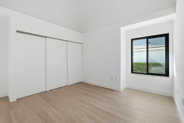 198 Ridge Road, Jupiter, FL 33477