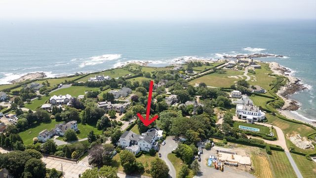 718 Bellevue Ave. 5, Newport, RI 02840