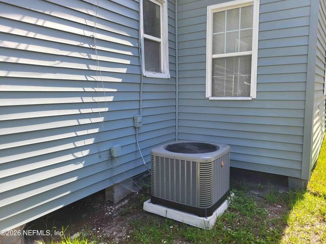 2822 FLANDERS Street, Jacksonville, FL 32206