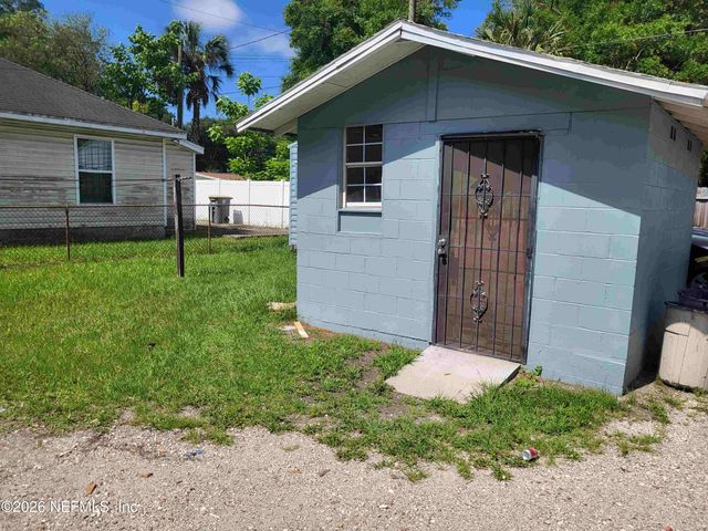 2822 FLANDERS Street, Jacksonville, FL 32206