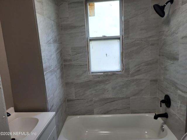 2822 FLANDERS Street, Jacksonville, FL 32206