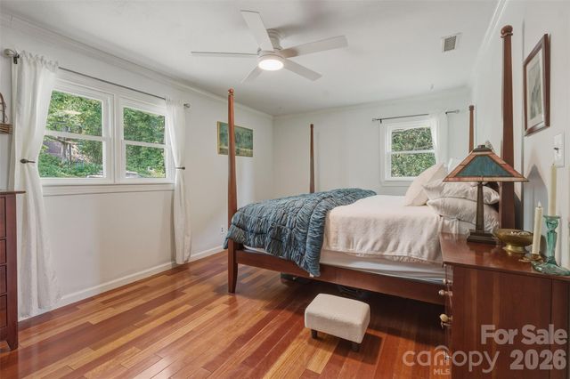 3002 Lake Shore Road S, Denver, NC 28037