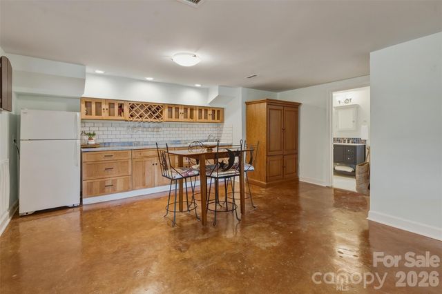 3002 Lake Shore Road S, Denver, NC 28037