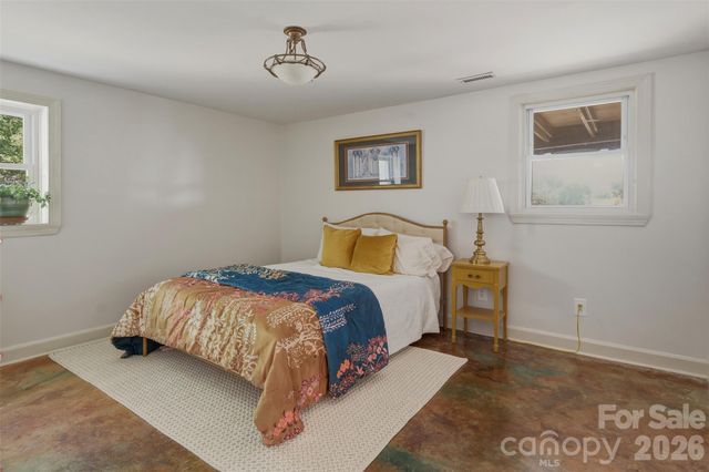 3002 Lake Shore Road S, Denver, NC 28037