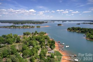 3002 Lake Shore Road S, Denver, NC 28037