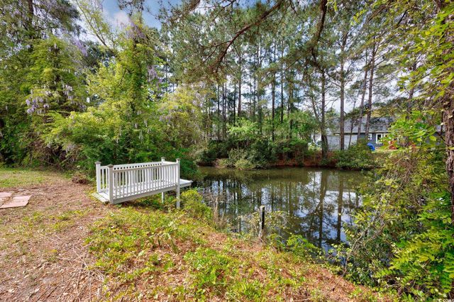 305 Opal Ave., Little River, SC 29566