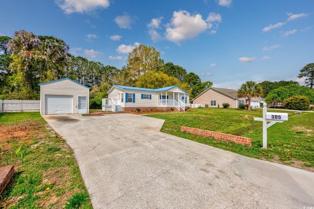 305 Opal Ave., Little River, SC 29566