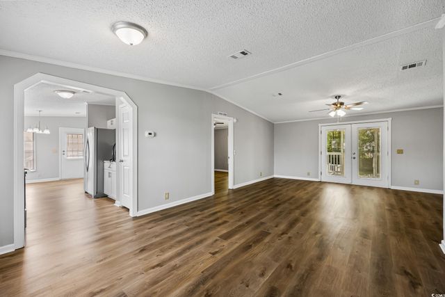 305 Opal Ave., Little River, SC 29566