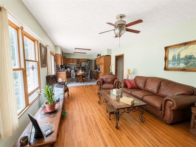 750 Hemlock RD NW, Roanoke, VA 24017