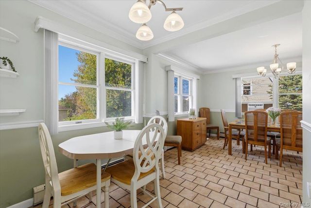 11 Daisy Drive, Mahopac, NY 10541