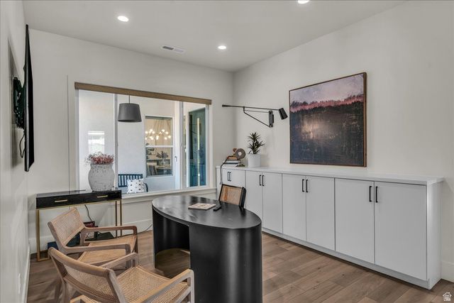 1568 E BLACK BRUSH DR, Washington, UT 84780