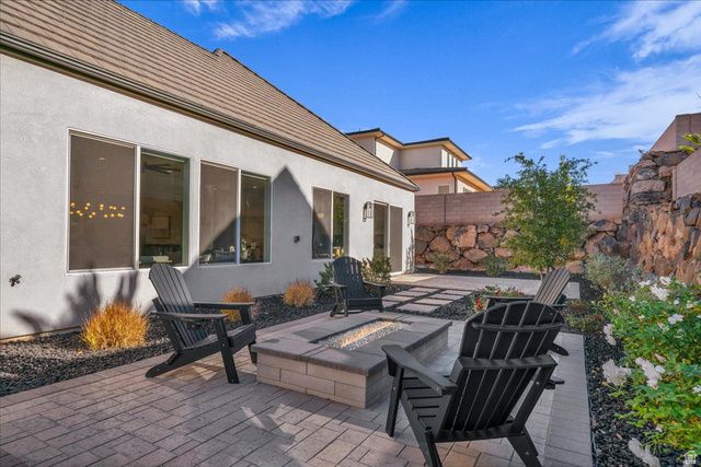 1568 E BLACK BRUSH DR, Washington, UT 84780