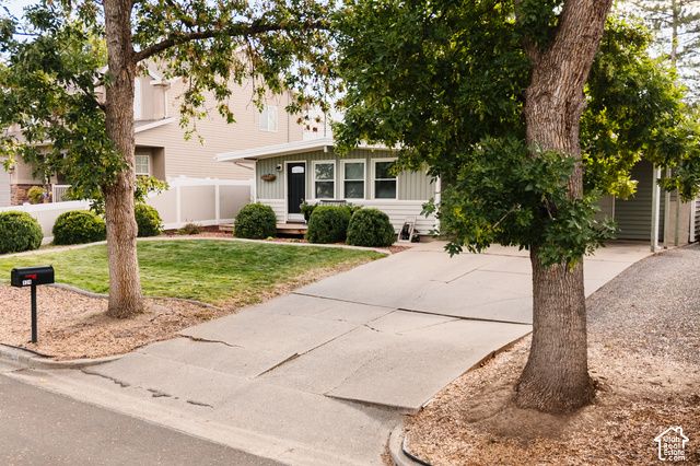 924 N 500 E, North Salt Lake, UT 84054