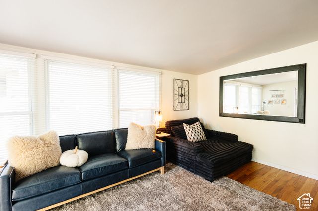 924 N 500 E, North Salt Lake, UT 84054