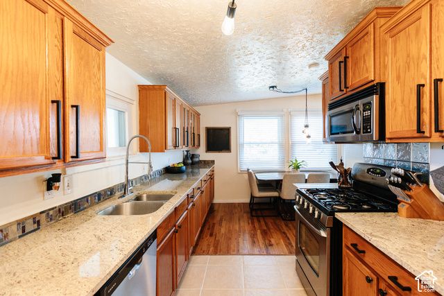 924 N 500 E, North Salt Lake, UT 84054