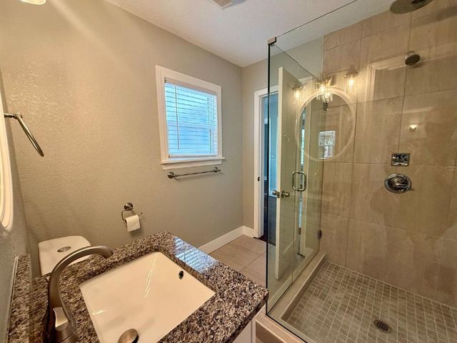 1921 NW 38 Street, Oklahoma City, OK 73118