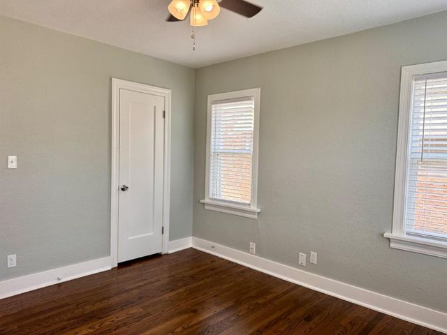 1921 NW 38 Street, Oklahoma City, OK 73118