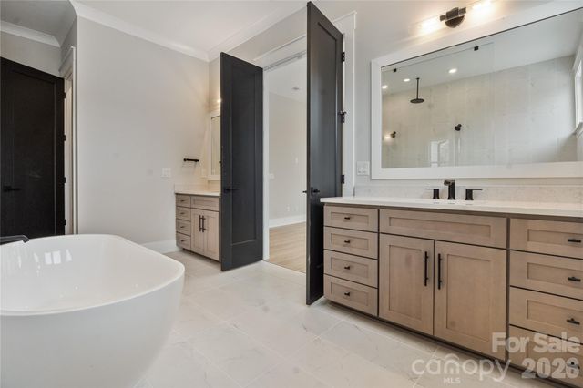 1017 Courtney Lane 16, Wesley Chapel, NC 28173