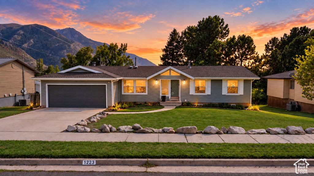 1223 E 3200 N, North Ogden, UT 84414