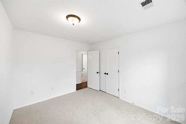 6924 Woodfield Drive, Charlotte, NC 28215