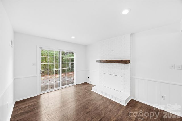 6924 Woodfield Drive, Charlotte, NC 28215