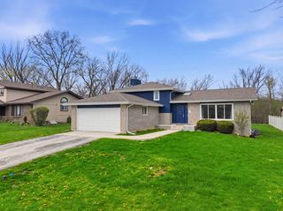 3494 Fairway Drive, Crete, IL 60417