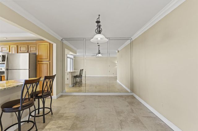 109 Paradise Harbour Boulevard 514 + Boat Slips 4 & 5, North Palm Beach, FL 33408