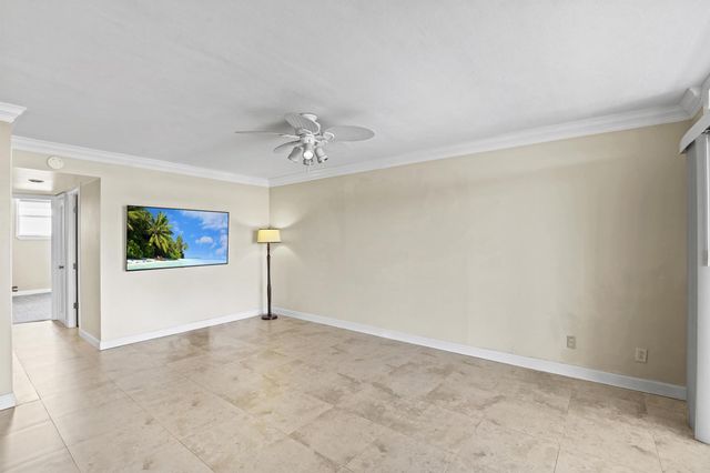 109 Paradise Harbour Boulevard 514 + Boat Slips 4 & 5, North Palm Beach, FL 33408