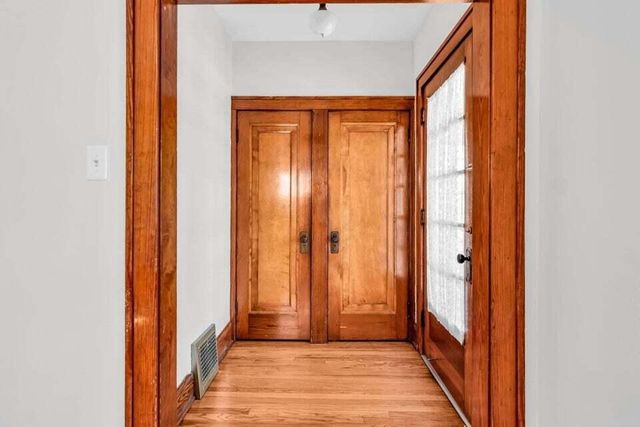 6720 31st AVENUE, Kenosha, WI 53142