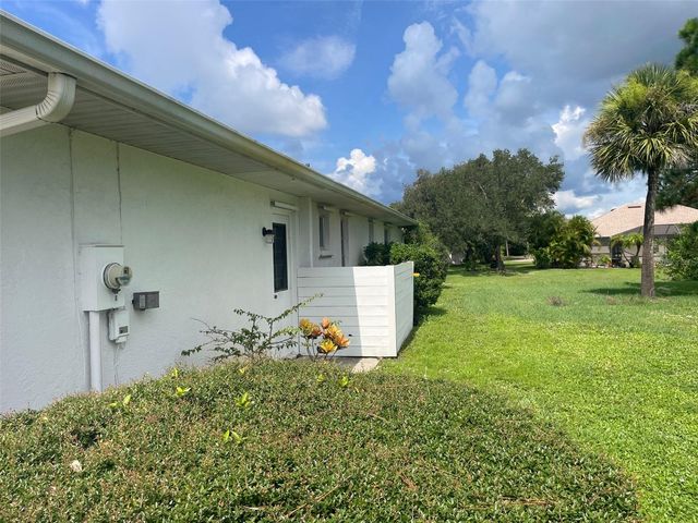 1091 VENTURE COURT, Punta Gorda, FL 33983