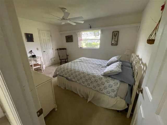 1091 VENTURE COURT, Punta Gorda, FL 33983