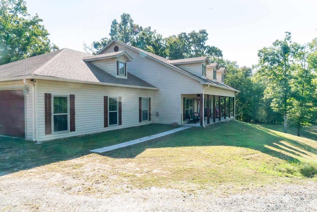 8814 Matt Daniels Lane, Benton, AR 72019