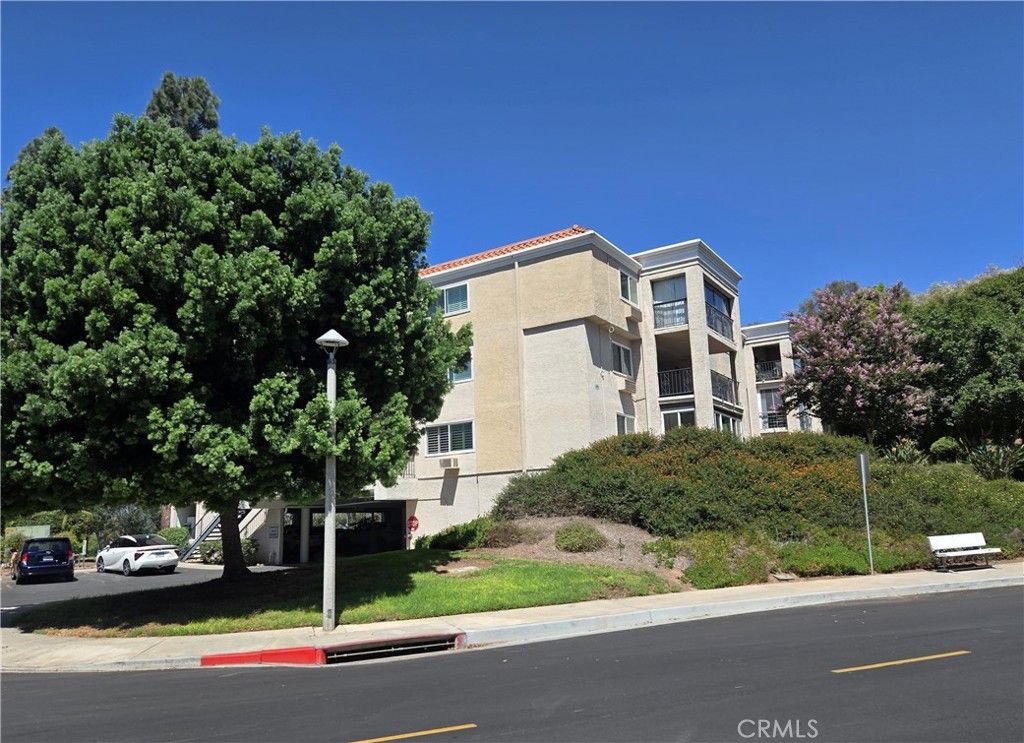5499 Paseo Del Lago W 2H, Laguna Woods, CA 92637 — exterior