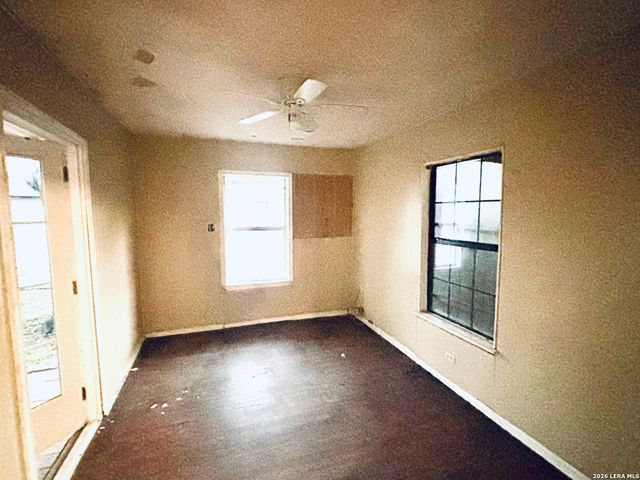 2610 W Ashby Place, San Antonio, TX 78201