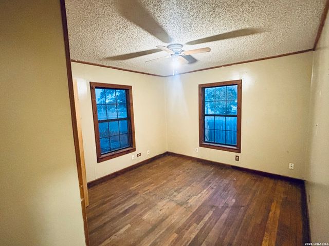 2610 W Ashby Place, San Antonio, TX 78201