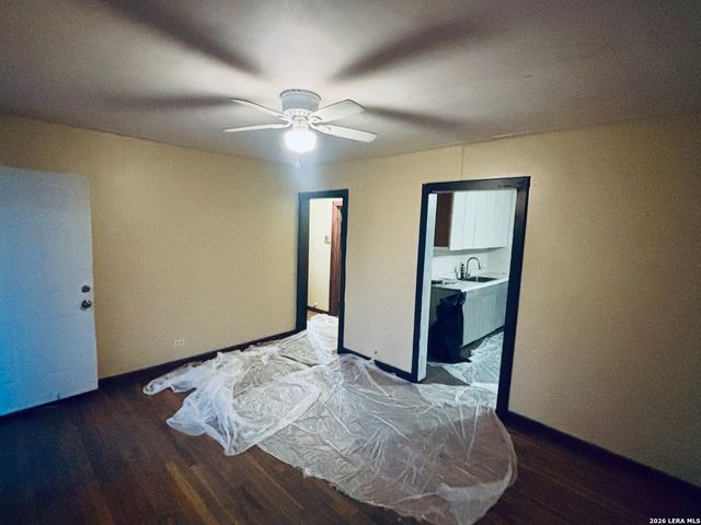 2610 W Ashby Place, San Antonio, TX 78201