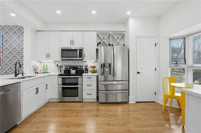 3475 Oak Valley NE Road 120, Atlanta, GA 30326