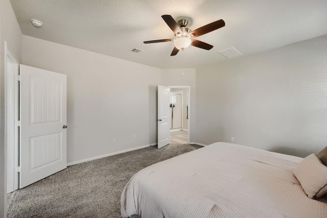 141 Marienfeld LN, Georgetown, TX 78626