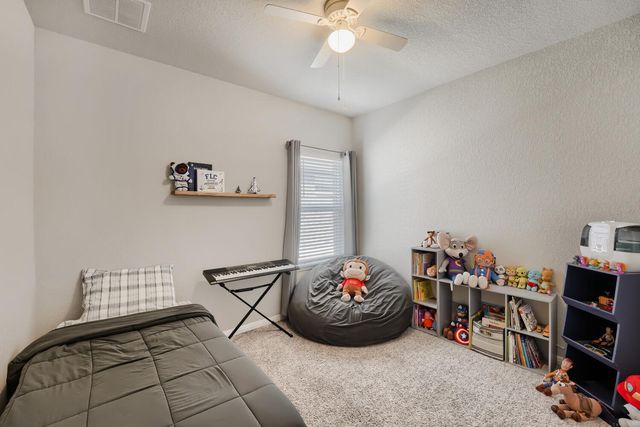 141 Marienfeld LN, Georgetown, TX 78626