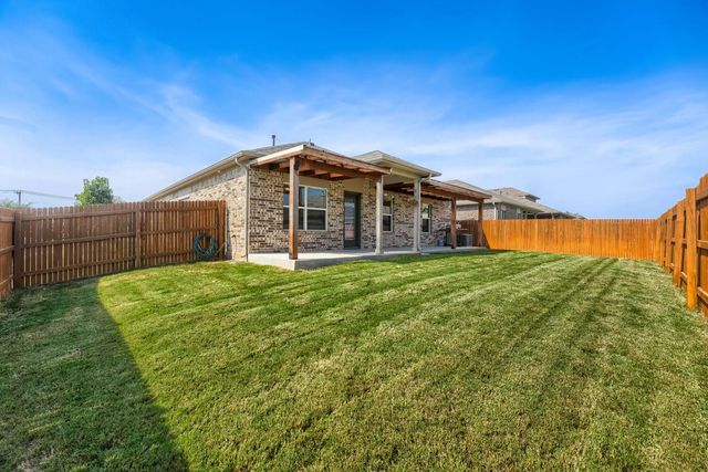 141 Marienfeld LN, Georgetown, TX 78626