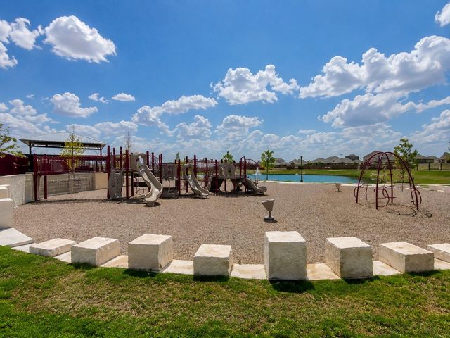 141 Marienfeld LN, Georgetown, TX 78626