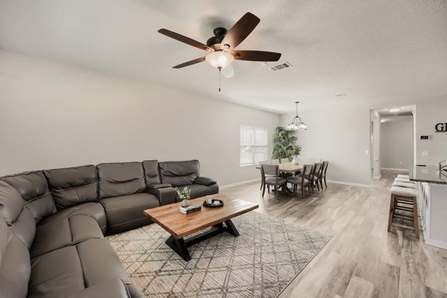 141 Marienfeld LN, Georgetown, TX 78626