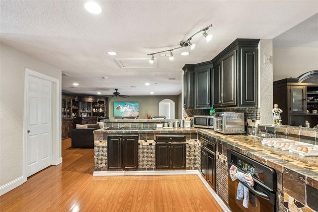 5825 LAKE LIZZIE DRIVE, St Cloud, FL 34771
