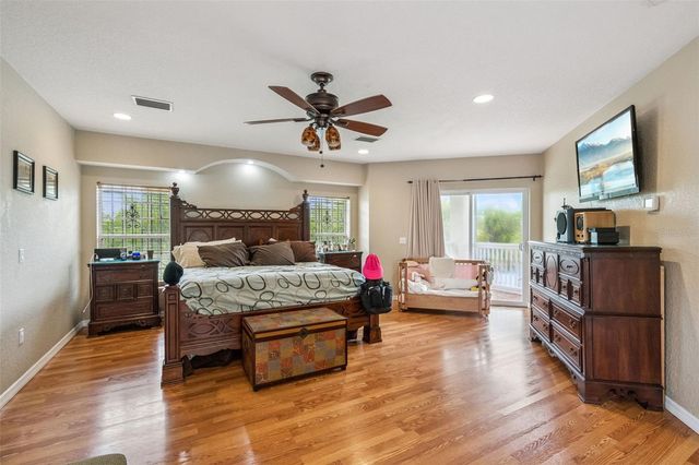 5825 LAKE LIZZIE DRIVE, St Cloud, FL 34771