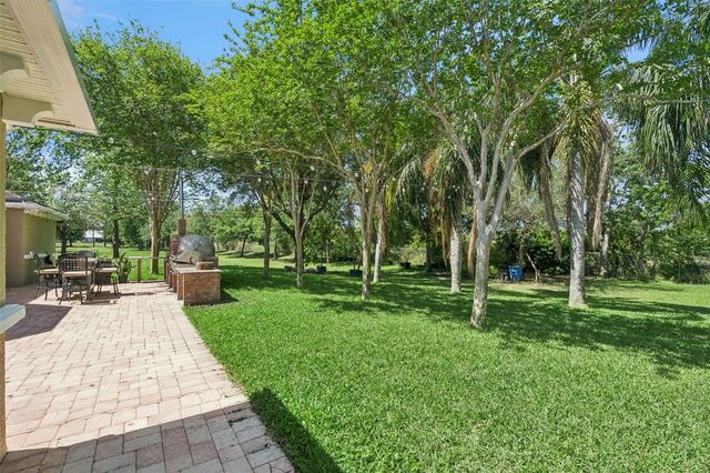 5825 LAKE LIZZIE DRIVE, St Cloud, FL 34771