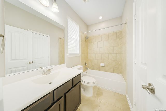 2739 SUENO PT, San Antonio, TX 78245